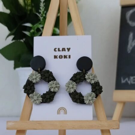 Hoop pendant earrings